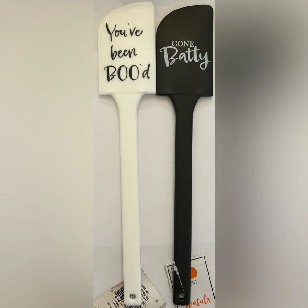 NWT Target Halloween spatulas set of 2
